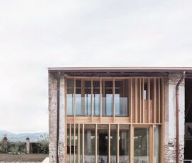 Menzione sezione Restauro e recupero: Casa di campagna a Chievo, Studio Wok, foto di Simone Bossi