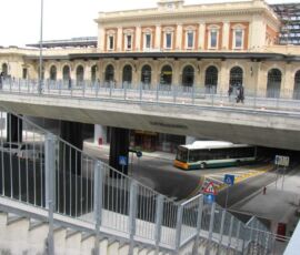 Intervento di trasformazione dell’area della stazione ferroviaria (2014, © MBM architects)