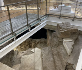 La scala della sezione Salire all'Olimpo (foto di Lucio Bove)