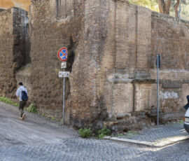 Stefano Graziani, Incrocio tra via della Longara e salita del Buon Pastore, Roma, Scuderie Chigi, arch. Raffaello Sanzio, 1512-1514, n. 2, Roma 2020