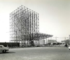 Ingresso del Salone Nautico di genova (1961, © Archivio Lavarello)