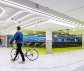 Fietsparking Zuidplein (©Rindert van den Toren)