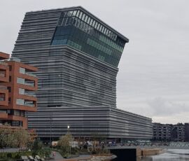 Il museo in una tipica giornata di grigiore a Oslo (fonte: Premeditated/Wikipedia Commons)