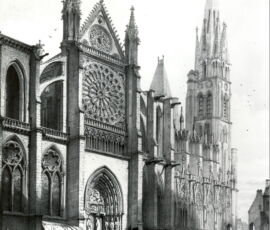 Veduta laterale romantica dalla basilica, presa dal nord-est, litografia, inizio Ottocento (© Musée d’Art et d’Histoire, Saint-Denis)