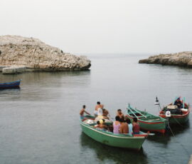 Luigi Ghirri, Polignano a Mare 1986 (mostra "Luigi Ghirri. Tra albe e tramonti. Immagini per la Puglia")