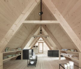 Laboratorio di giardinaggio a Bezau, Austria, 2017. Progetto di Innauer Matt Architekten (foto di Adolf Bereuter. Courtesy DAM Francoforte)