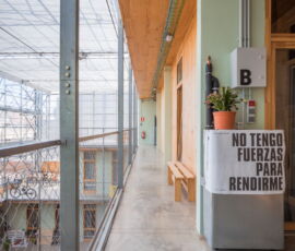 Il complesso La Borda (© Lluc Miralles)