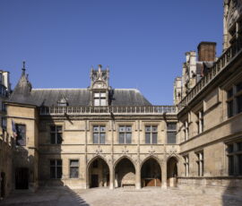 Musée de Cluny / refonte des parcours / Etat final avant réouverture / Cour de l'Hôtel