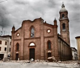 Cattedrale di Mirandola (Mo), 2012 (© Alessio Mamo Redux)