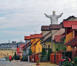 Cristo Re di Świebodzin, 2010, il più alto del mondo, 52,5 metri