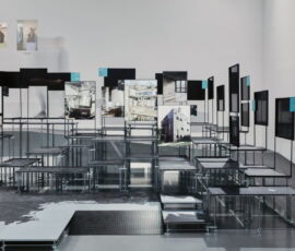 Mostra Sala Centrale del Palazzo della Triennale (© Studio Folder)