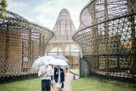 Bamboo Hostels a Baoxi, Cina (© Julien Lanoo)