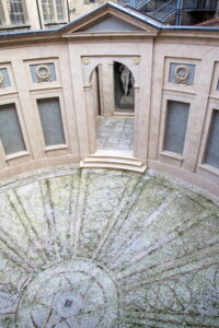 Il cortile dell'Esedra di Modena