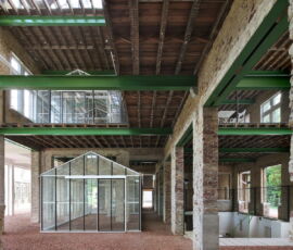 Spaardersbad, Gouda, Olanda; vista dell'ex piscina. Architettura di Mei architects and planners, Rotterdam, Olanda. Foto di Ossip van Duivenbode