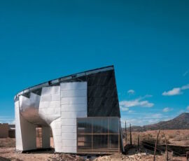 Steven Holl, Turbulence House, deserto del New Mexico (2005)