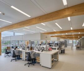 Omega Factory a Bienne, Svizzera (Shigeru Ban Architects)