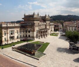 Terme Berzieri e nuova piazza Berzieri (Foto Marco Stucchi)