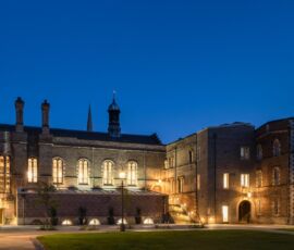 Jesus College di Paul Vonberg Architect (© David Valinsky)