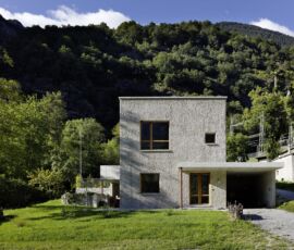Casa a Castasegna