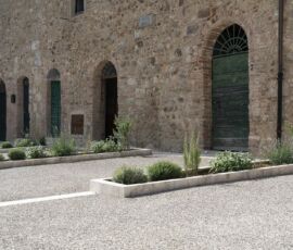 Opera su spazi pubblici, paesaggio e rigenerazione: Borgo di Torri, UBIQUA ARCHITETTURA