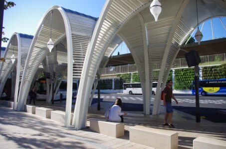 Gare routiere, Aix-en-Provence (2014)