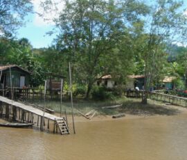 Una comunità lungo il fiume, Belém (© Camilo Vladimir de Lima Amaral e Harley Silva)