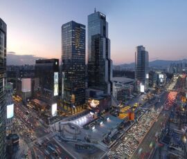 Il nucleo centrale di Gangnam, con strade multi corsie e grattacieli,
Seuol (© Wikipedia commons, Gangnam)