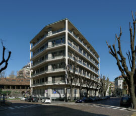 Carlo De Carli, Edificio per uffici e abitazioni, 1947-1949, Via dei Giardini 7, Milano (con Antonio Carminati (© Stefano Topuntoli)