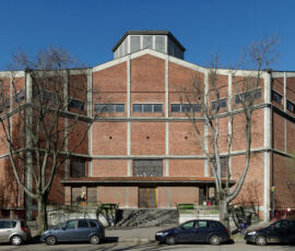 Carlo De Carli, Chiesa di Sant’Ildefonso, 1955-1956, Piazzale Damiano Chiesa, Milano (© Stefano Topuntoli)