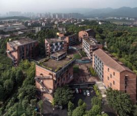 Dipartimenti di Design, Liu Jaikun, Sichuan ( © Jiakun Architects)